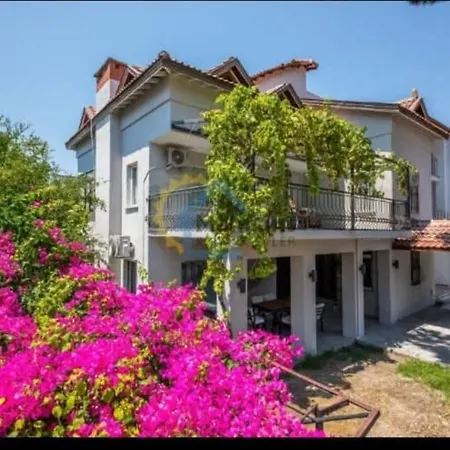 Relax Marmaris Eskiomerler